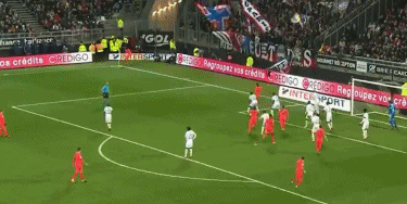 利物浦萨拉赫末段进球险胜热刺