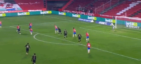 迪马：斯卡尔维尼右内收肌拉伤，将继续因伤缺阵