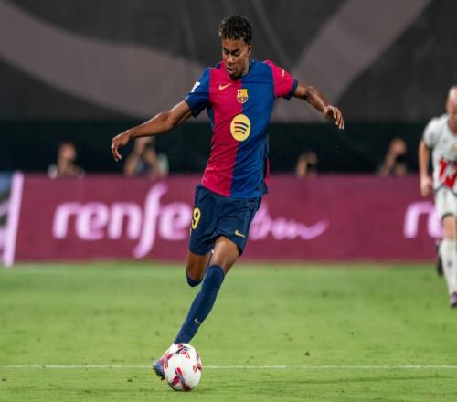 于根伟：对阵中超前五中的四支球队抢到12分，我觉得比较满意