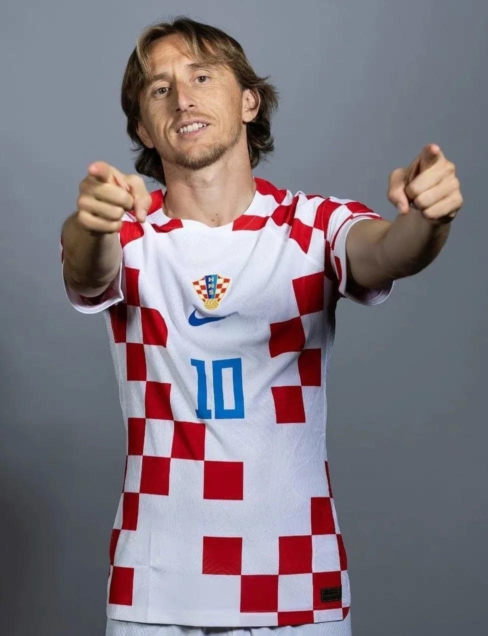 BLG官方：Daeny将以主教练身份正式加入